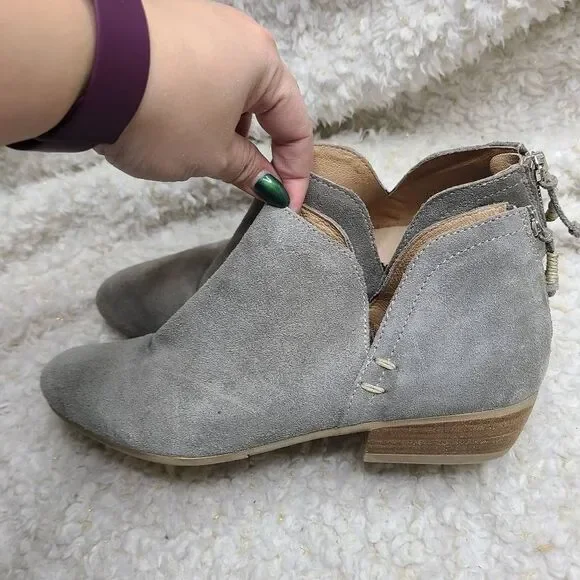 Kenneth Cole New York Gray Suede Leather Ankle Booties sz 7 - Picture 3 of 7